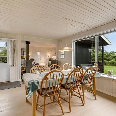 Theodor - 180m To The Fjord By Interhome Feriehus