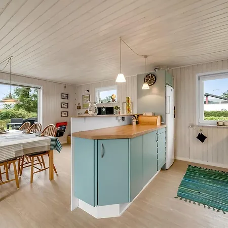 Theodor - 180m To The Fjord By Interhome