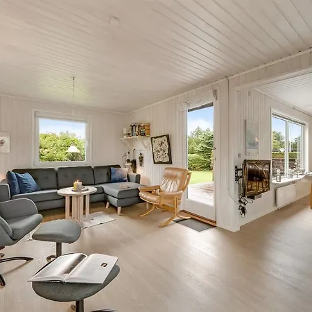 Theodor - 180m To The Fjord By Interhome *